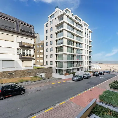In With Balcony *